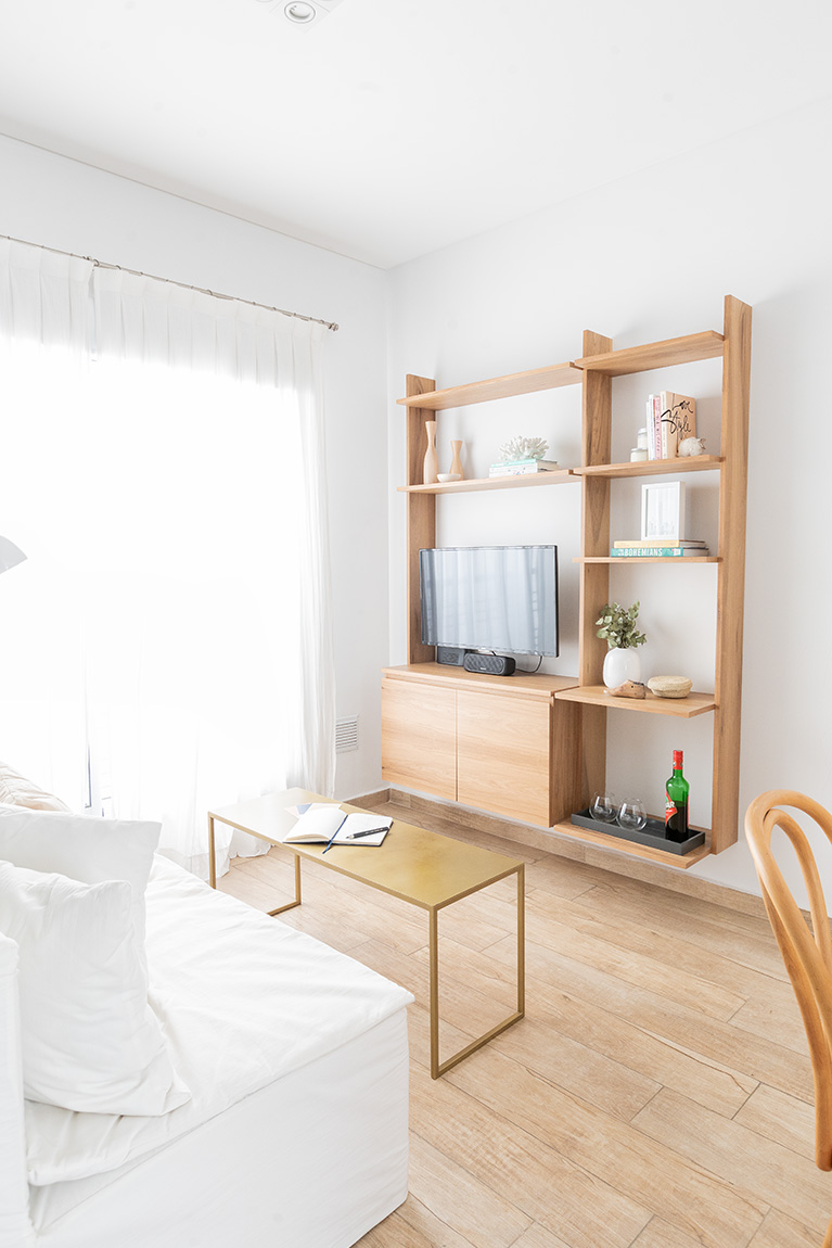 he-home-slider_mobile-04